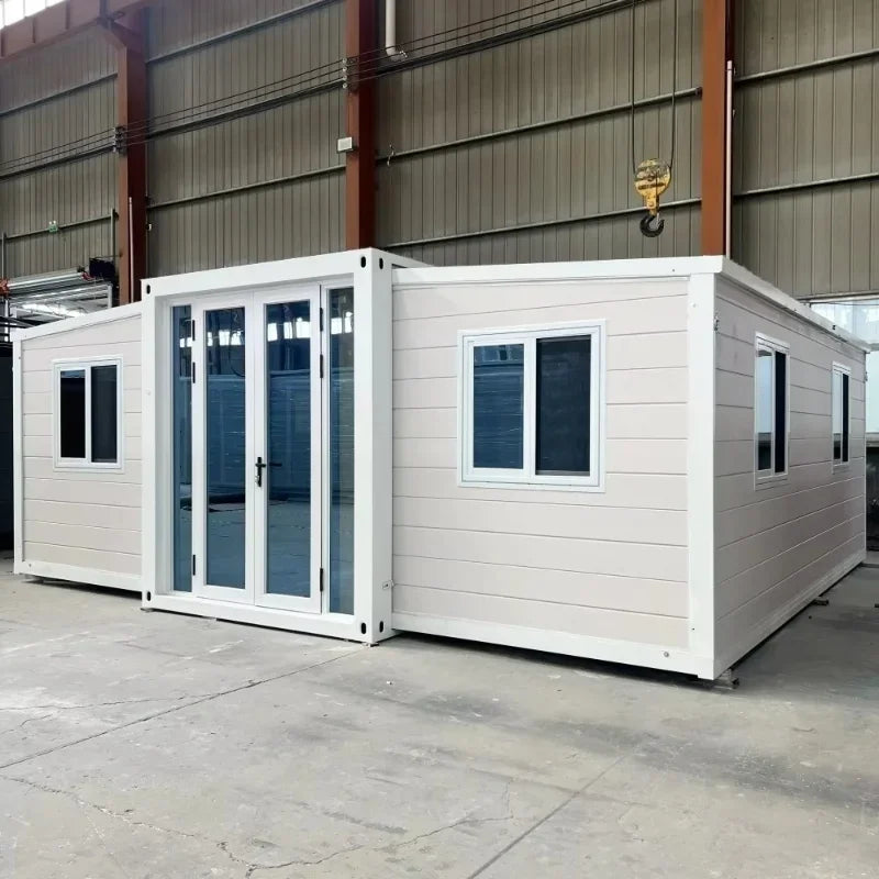 Customized 20Ft 40Ft 2 Bedroom Prefabricated Container House Luxury Mobile Expandable Container Houses Wooden House Tiny House