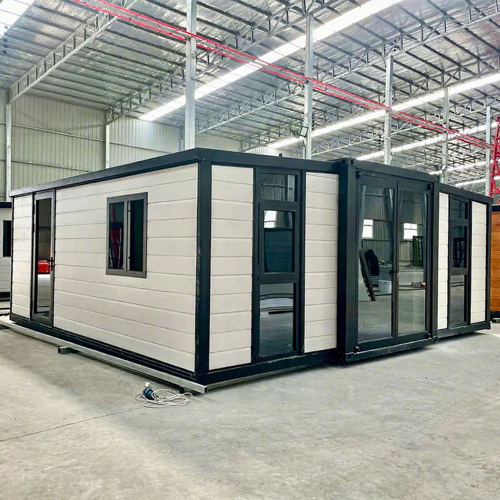 Customized Prefabricated Container House  2 3 Bedrooms Luxury T Tiny Home  20ft 40ft Portable Modular Mobile Garden Rooms